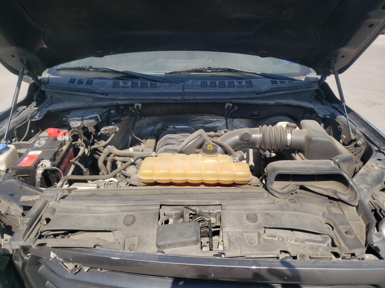 2016 Ford F-150 - Image 11
