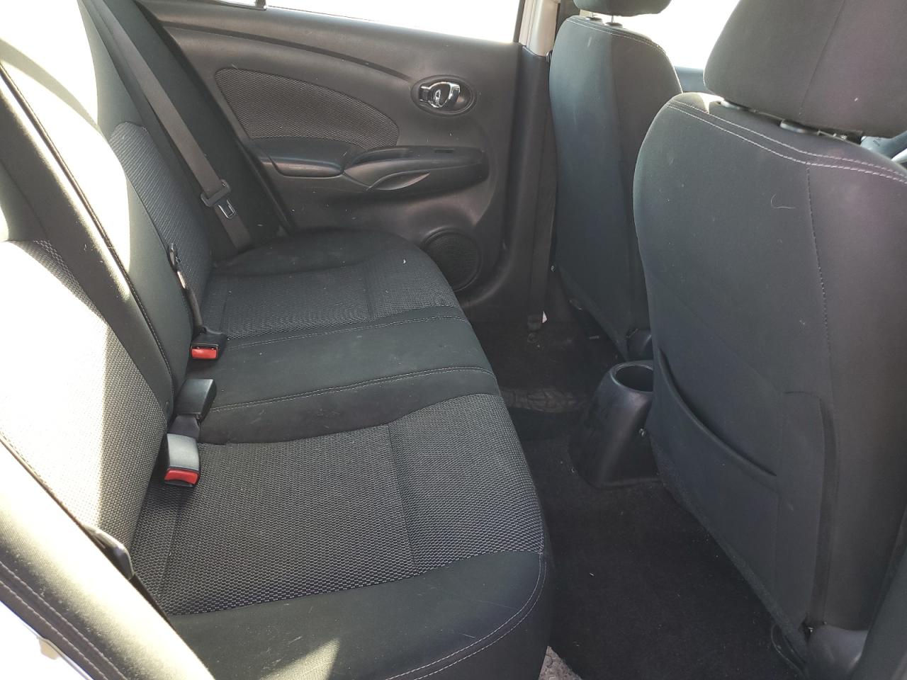 2017 Nissan Versa - Image 10