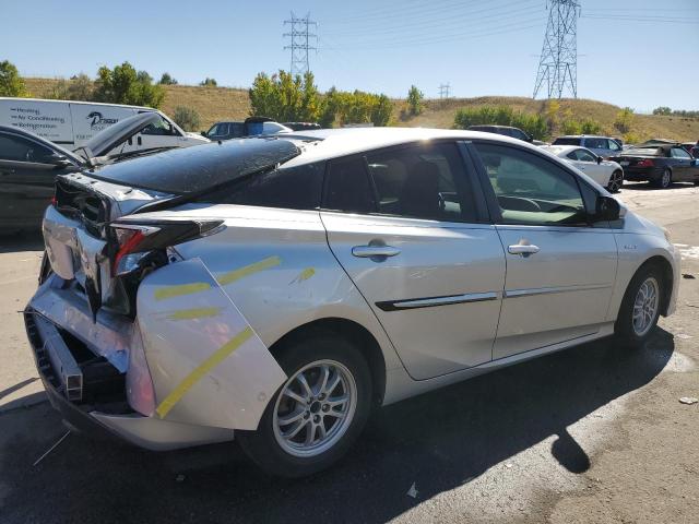  TOYOTA PRIUS 2017 Серебристый