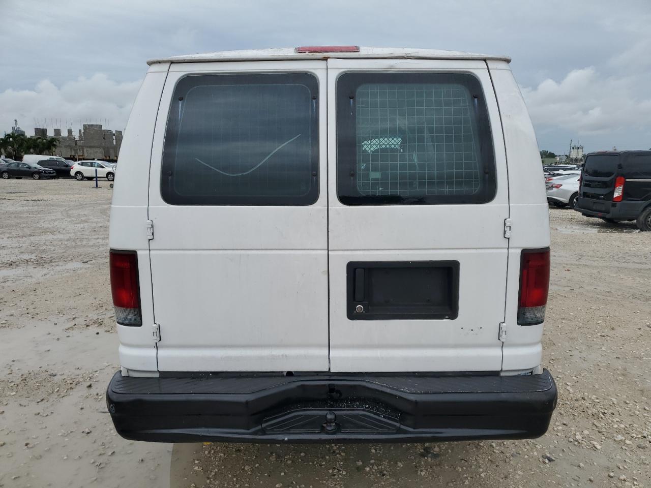 2003 Ford Econoline E250 Van VIN: 1FTNE24293HB81927 Lot: 74696004