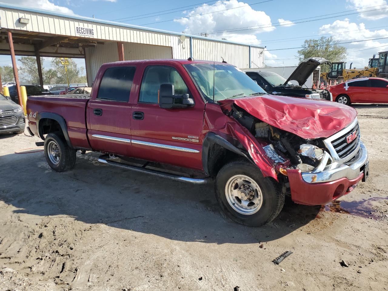 2005 GMC Sierra K2500 Heavy Duty VIN: 1GTHK23295F853300 Lot: 76168414