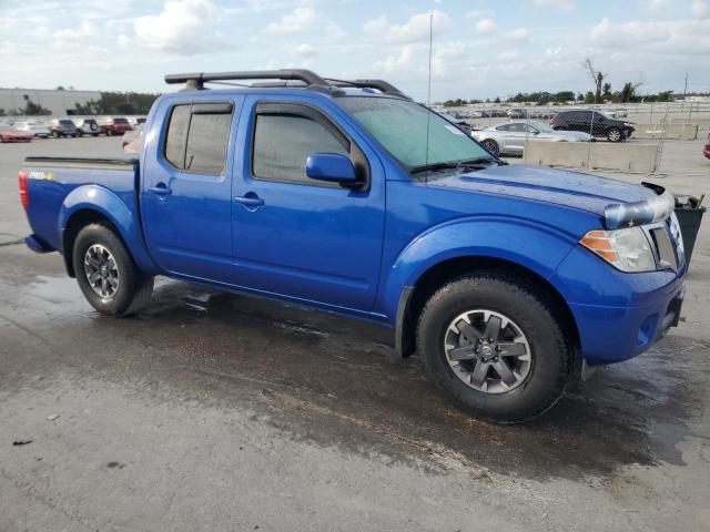  NISSAN FRONTIER 2015 Синий