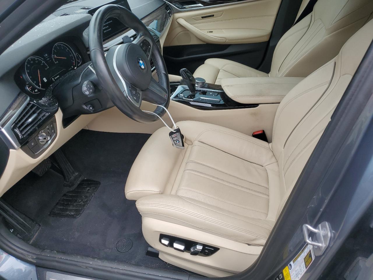 WBAJE7C50JWA04005 2018 BMW 540 Xi