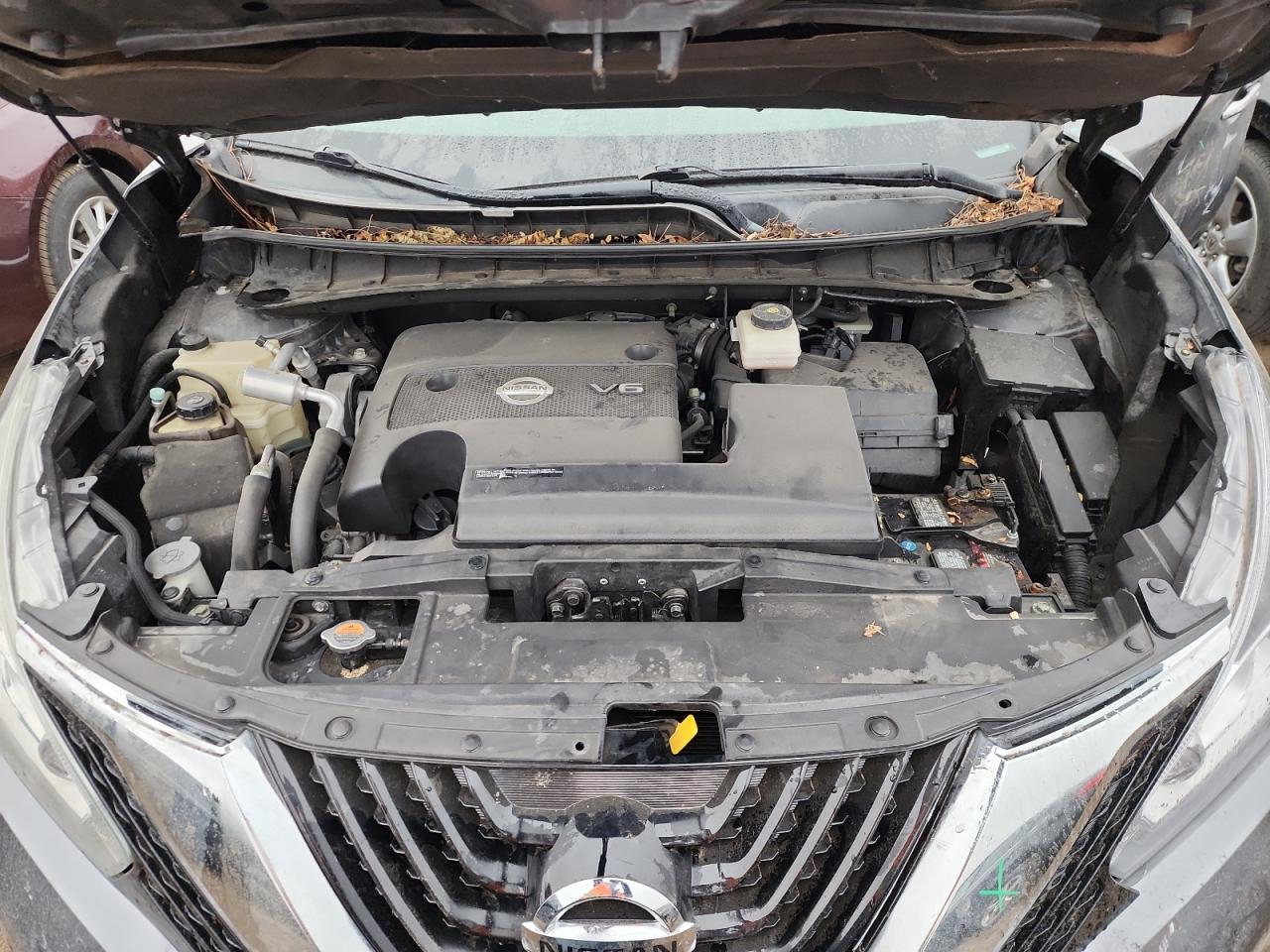 2015 Nissan Murano - Image 12