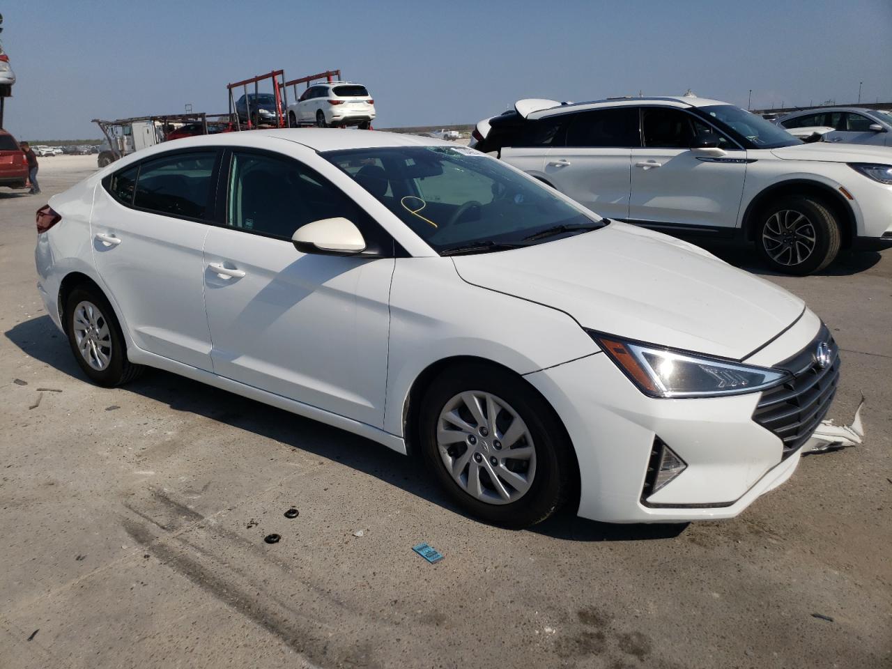 2020 Hyundai Elantra - Image 4