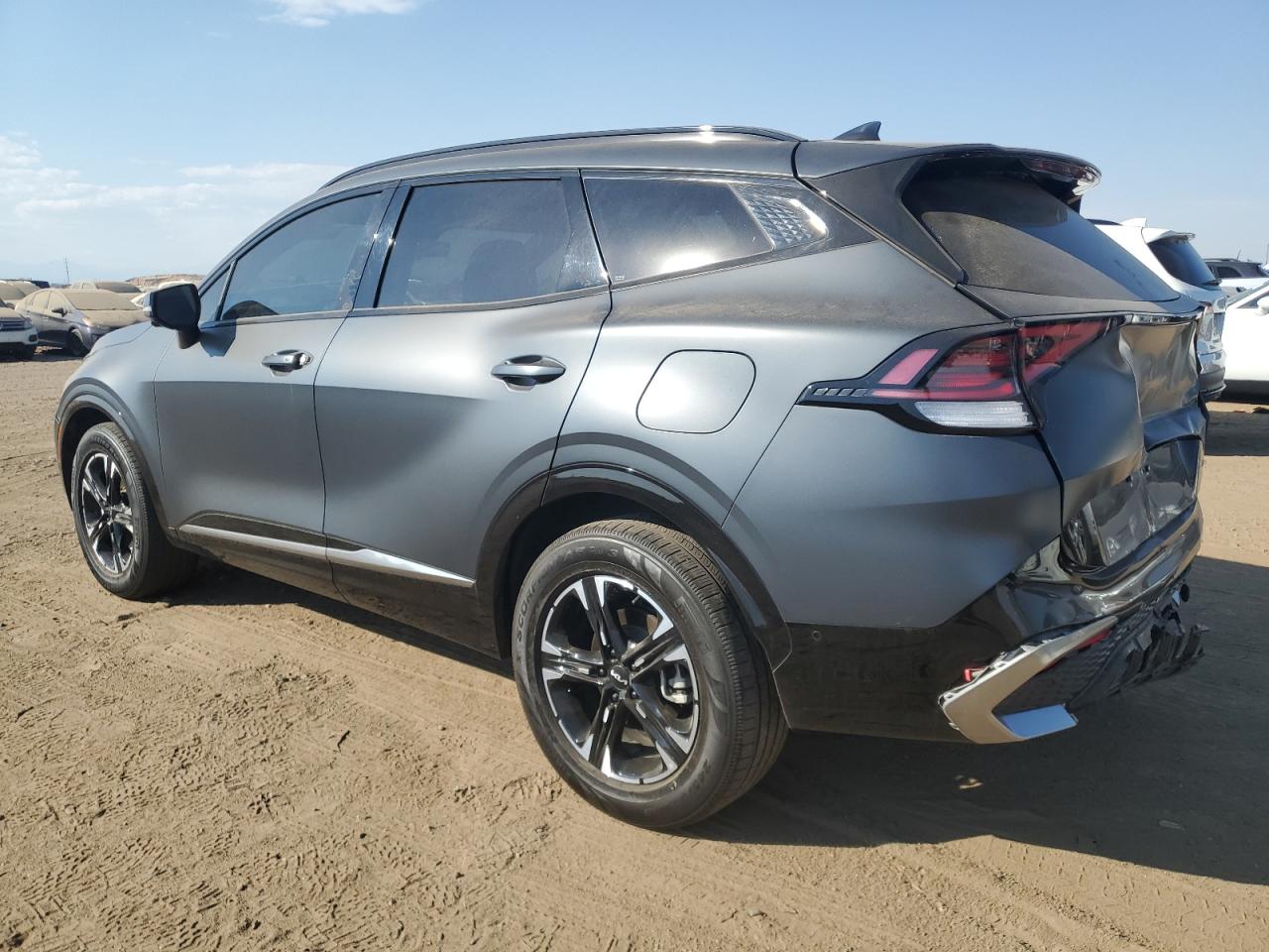 2023 Kia Sportage - Image 2