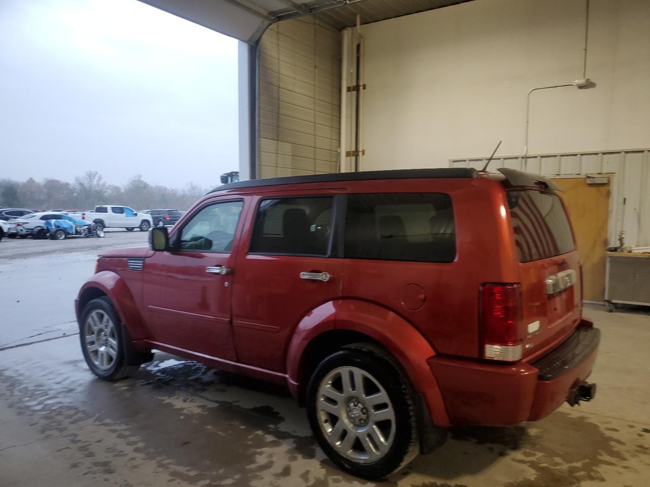 2007 Dodge Nitro - Image 2