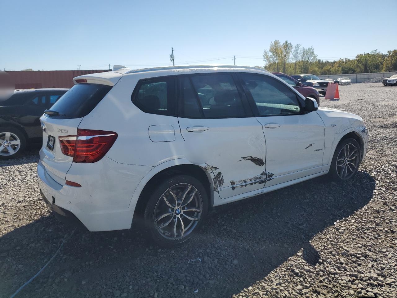 VIN 5UXWX9C50G0D93785 2016 BMW X3 no.3