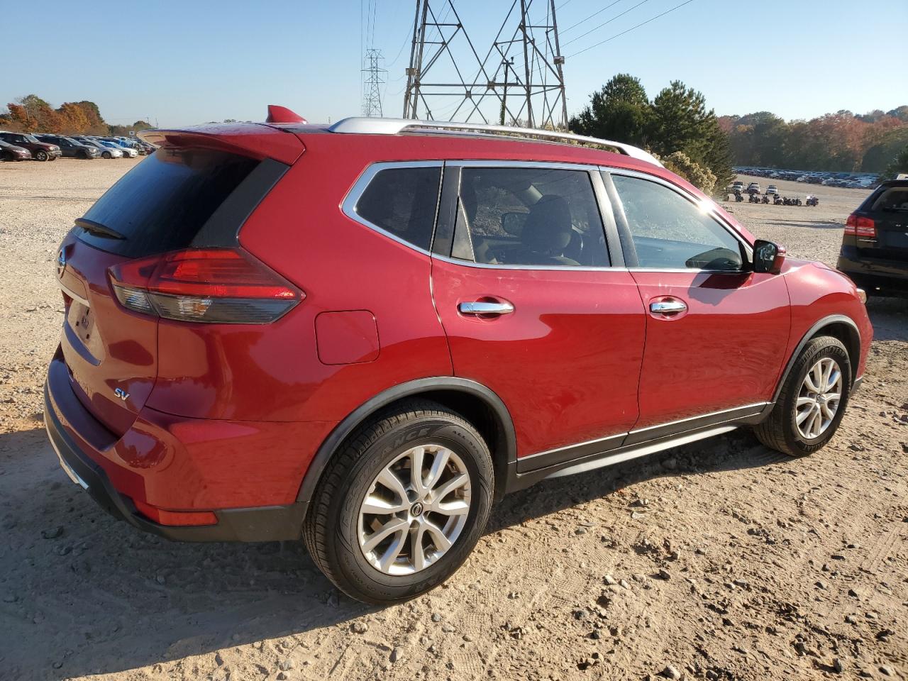 2017 Nissan Rogue - Image 3