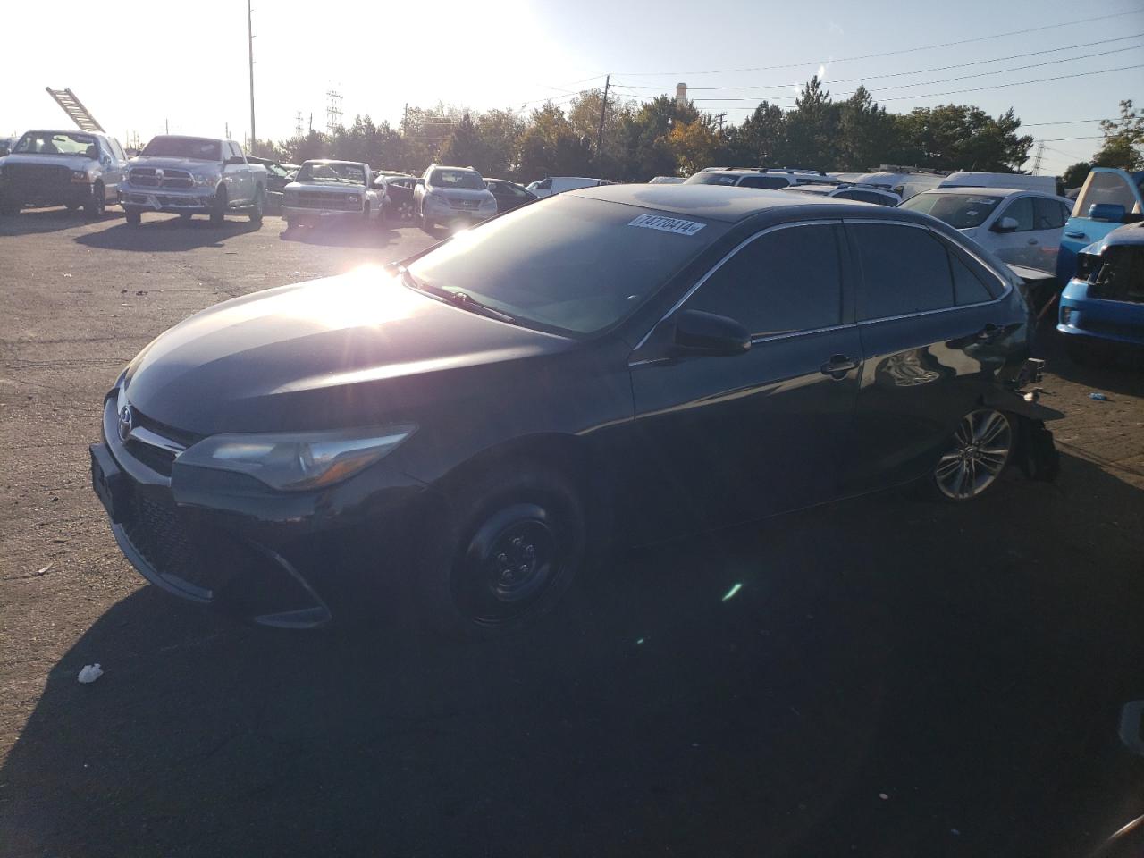 4T1BF1FK4FU033098 2015 TOYOTA CAMRY - Image 1