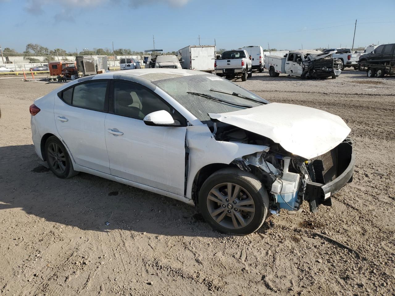 2018 Hyundai Elantra - Image 4