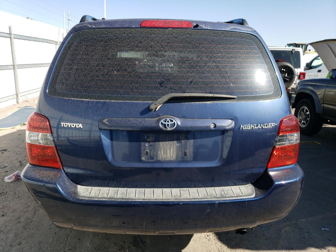 JTEGD21A650120586 2005 Toyota Highlander