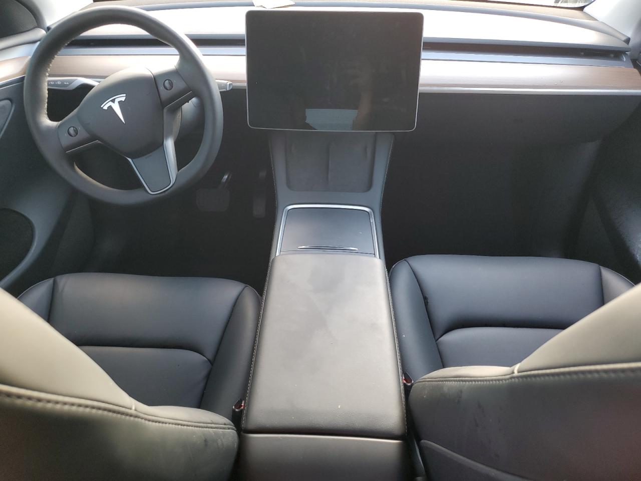 7SAYGDEE4PF606555 2023 Tesla Model Y