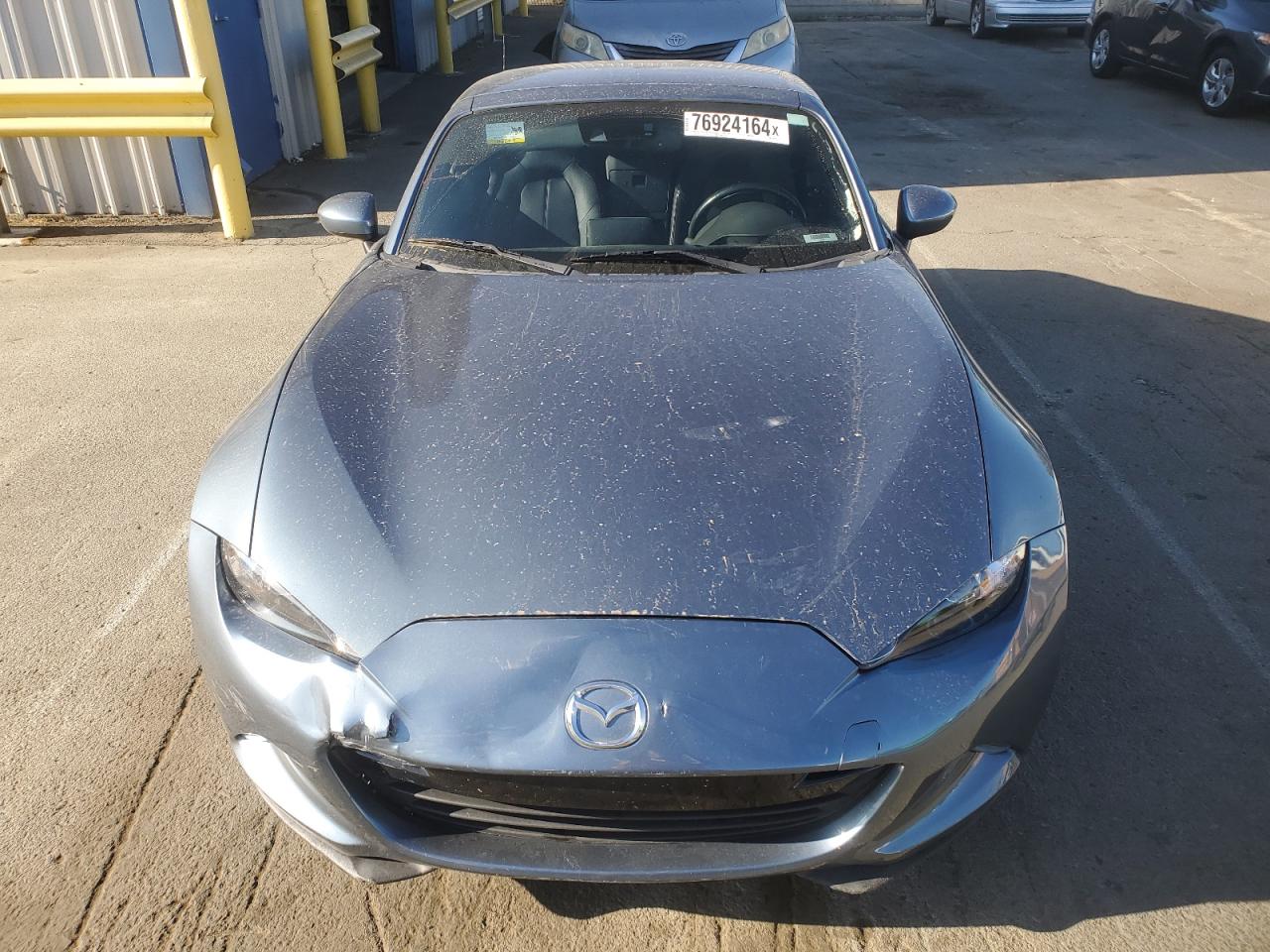 2017 Mazda MX-5 - Image 5