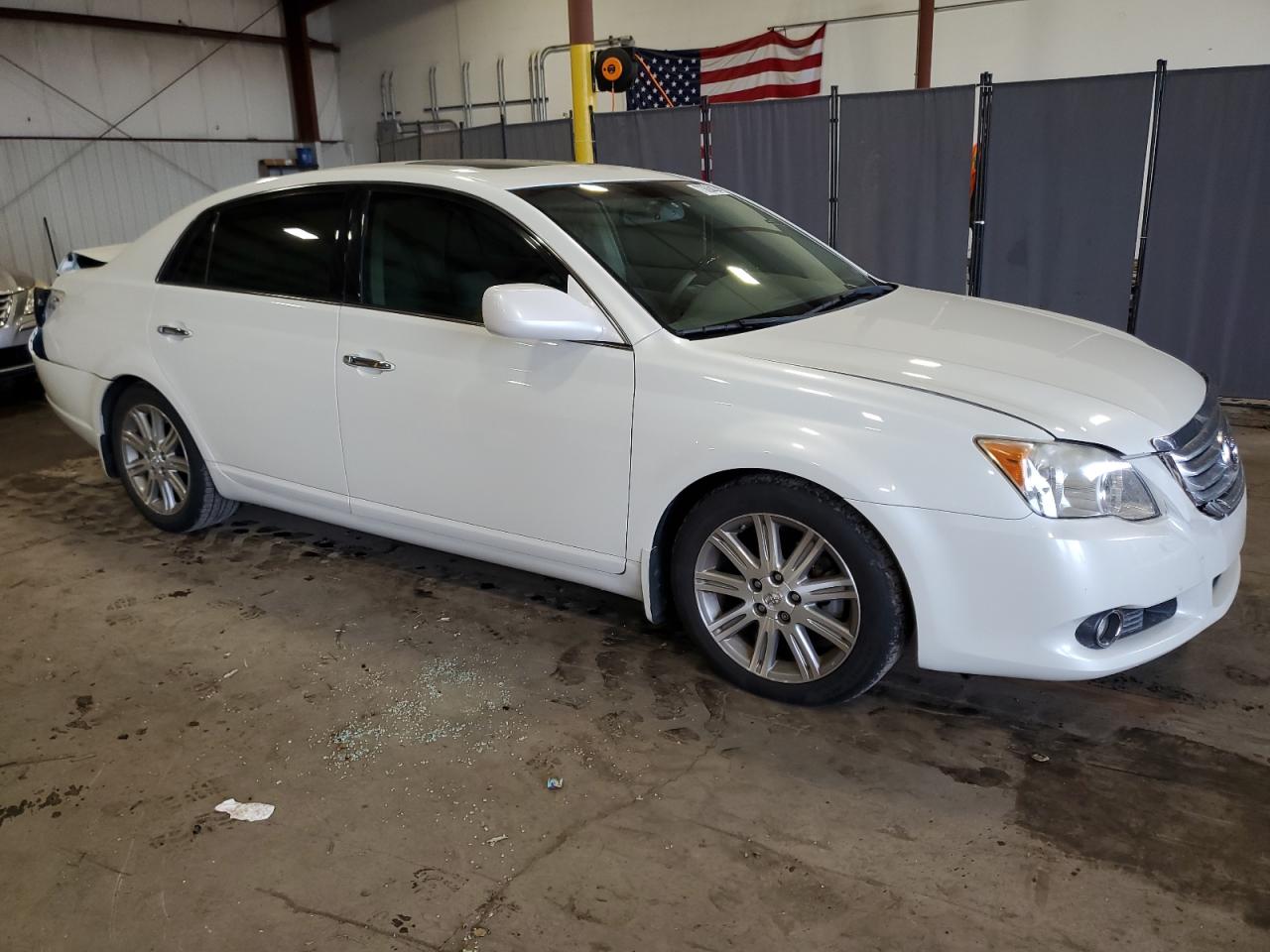 2008 Toyota Avalon - Image 4