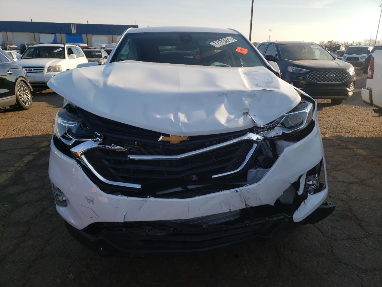 2020 Chevrolet Equinox - Image 5