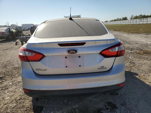  FORD FOCUS 2014 Silver