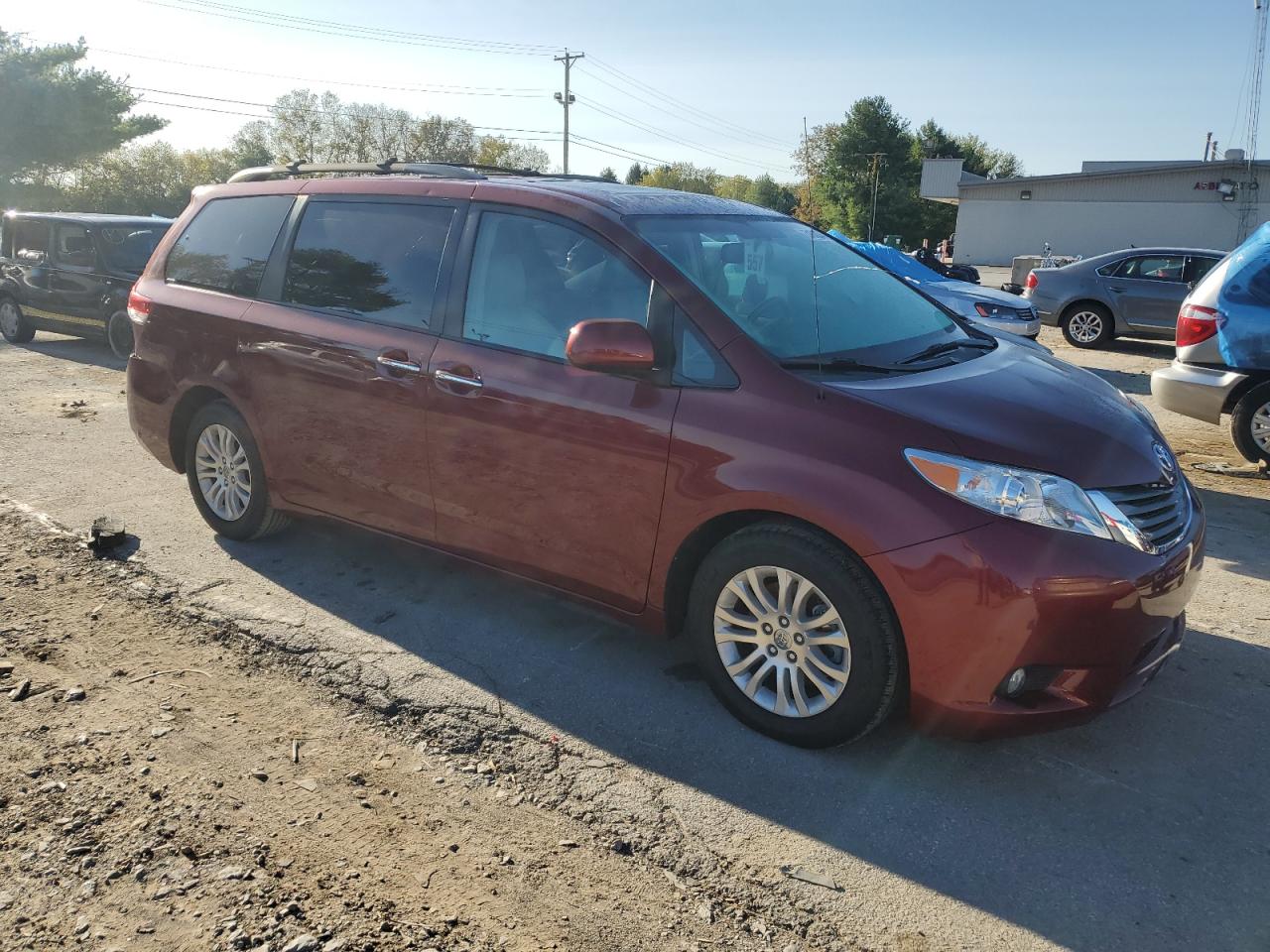 2013 Toyota Sienna - Image 4