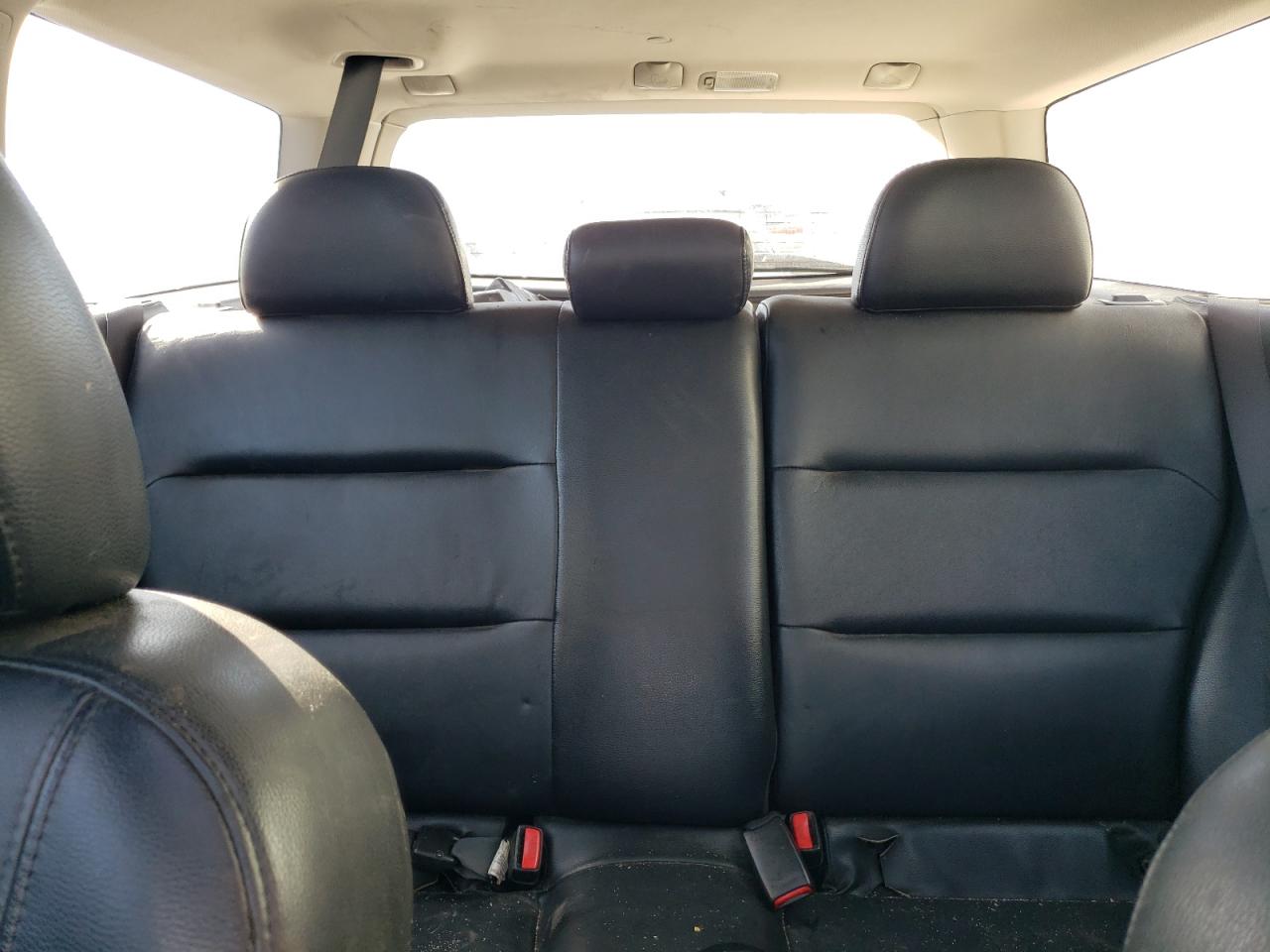 2007 Subaru Outback - Image 10