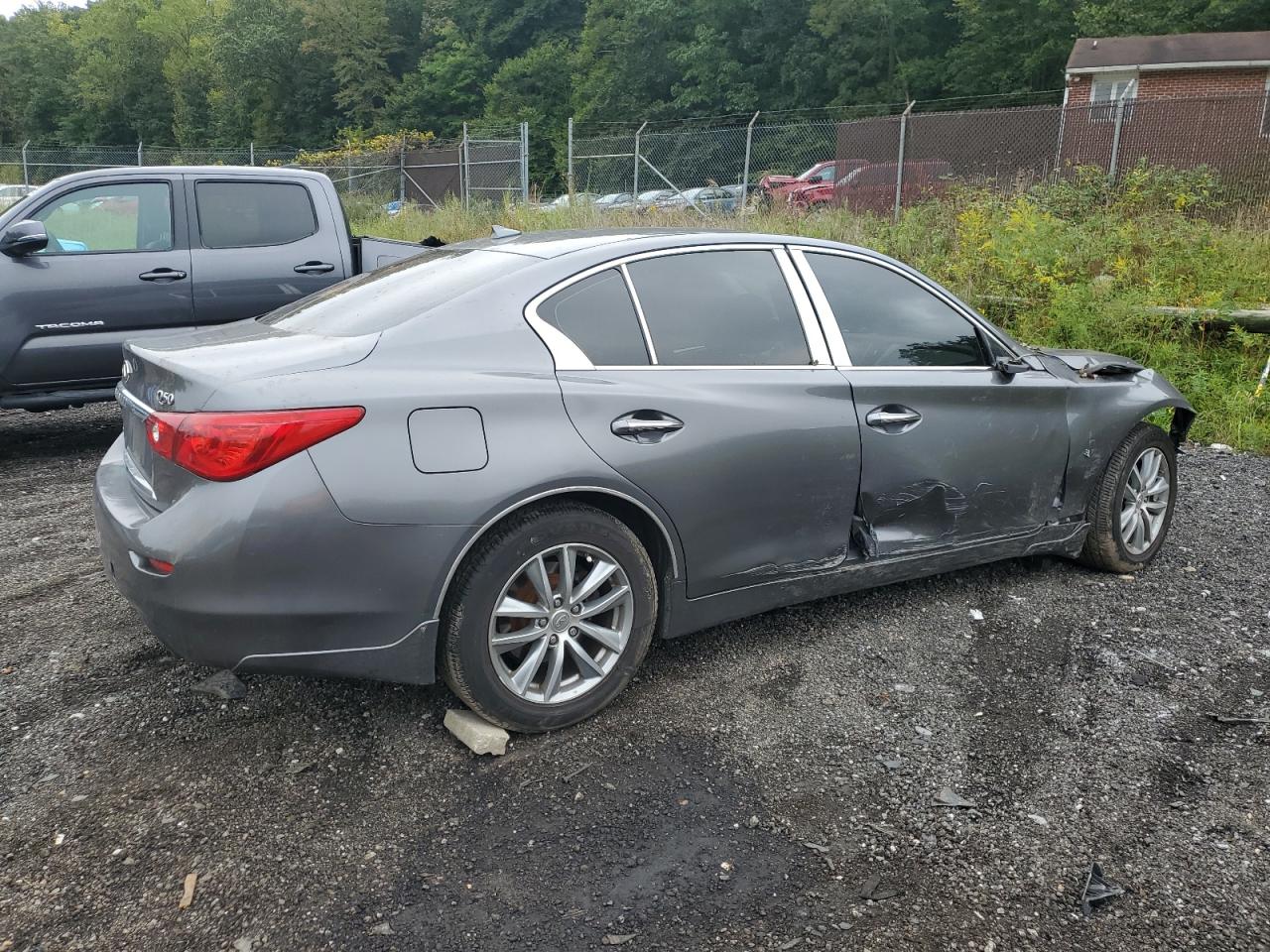 2014 Infiniti Q50 - Image 3