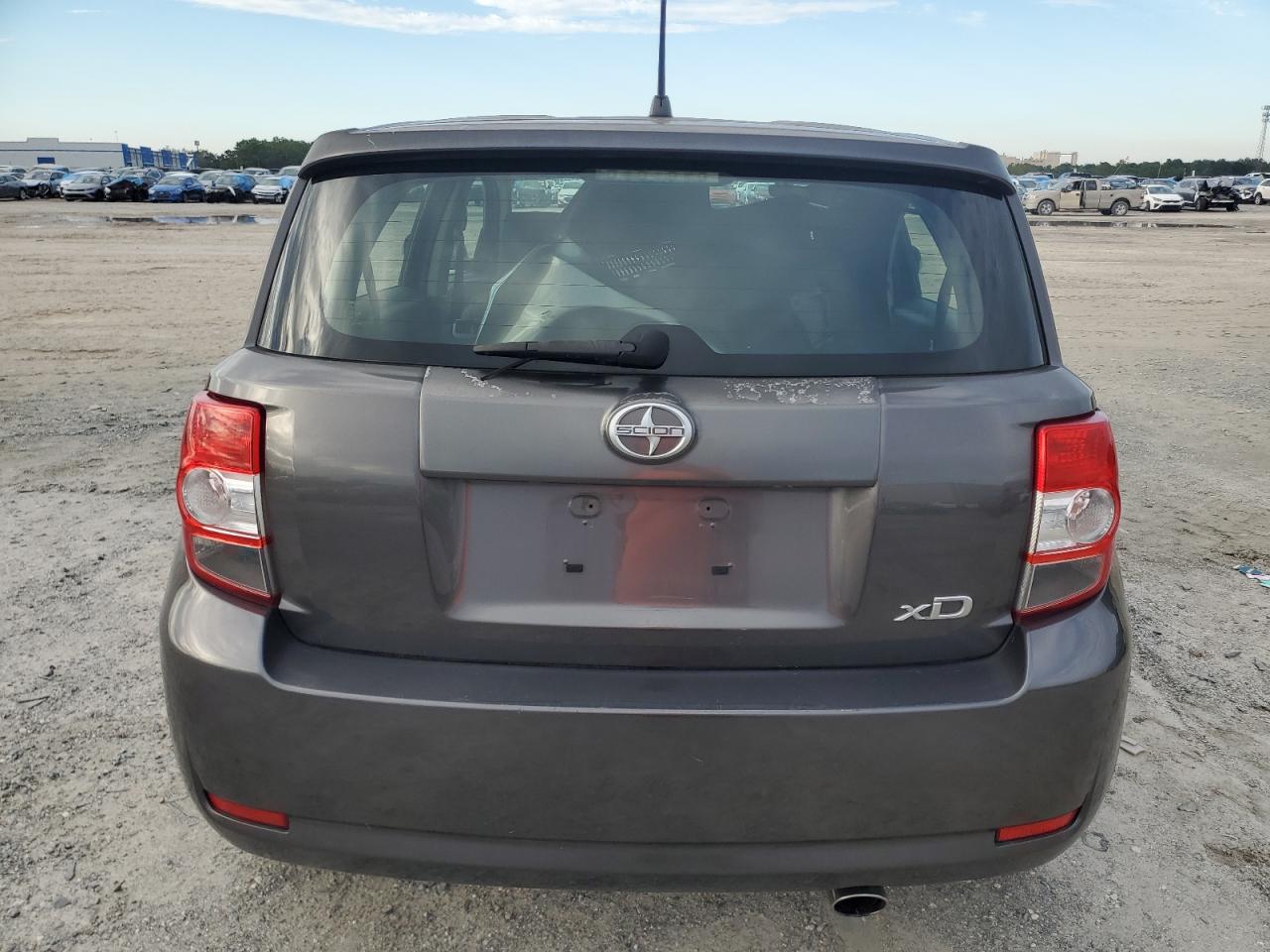 2008 Toyota Scion Xd VIN: JTKKU104X8J022060 Lot: 74416494