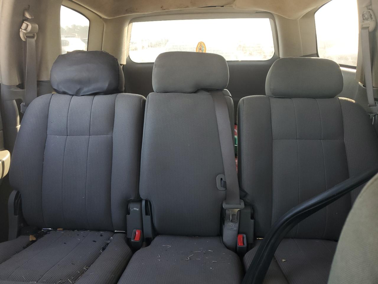 2005 Dodge Durango - Image 10