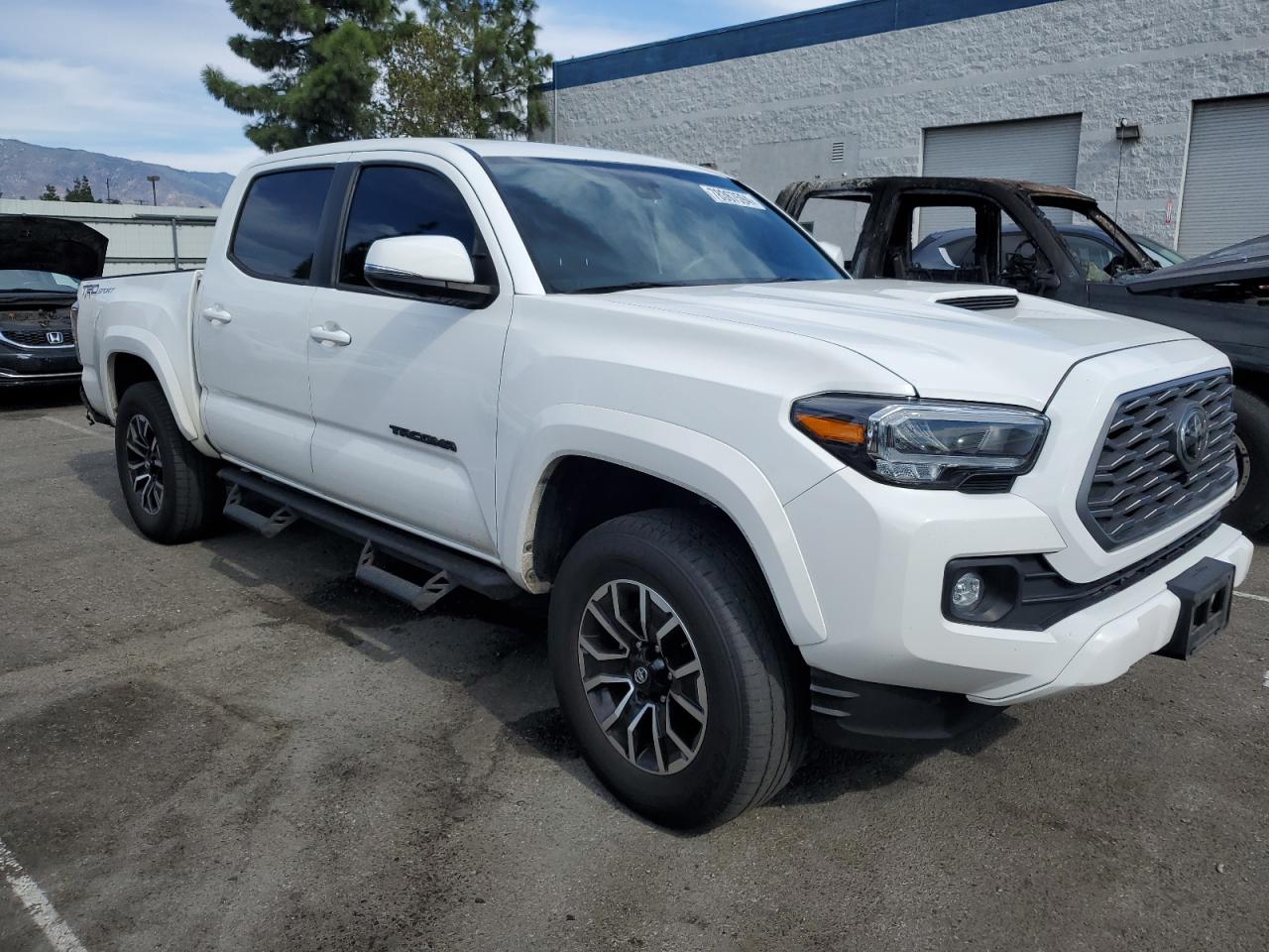 VIN 3TMAZ5CN5MM146525 2021 TOYOTA TACOMA no.4