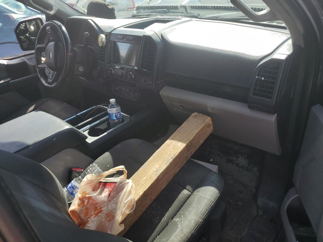 2017 Ford F-150 - Image 8