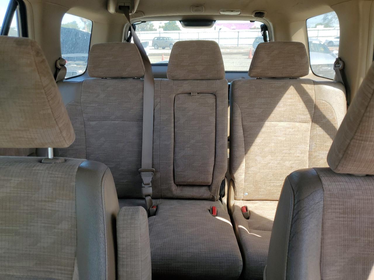 2004 Honda Cr-V Lx VIN: JHLRD68474C008075 Lot: 75061744