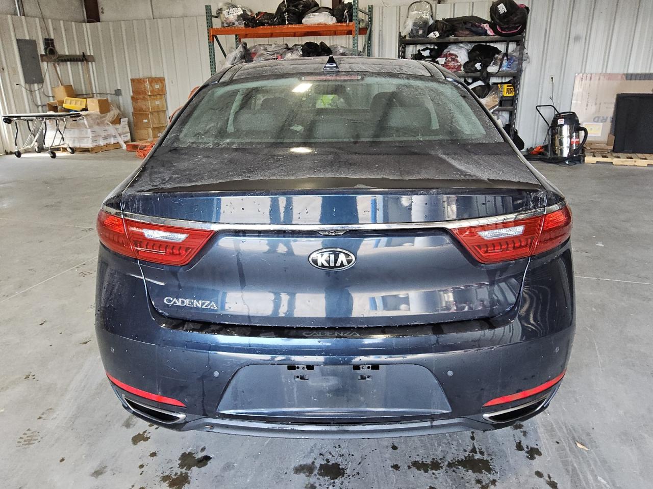 2017 Kia Cadenza Premium VIN: KNALC4J18H5093963 Lot: 77970704