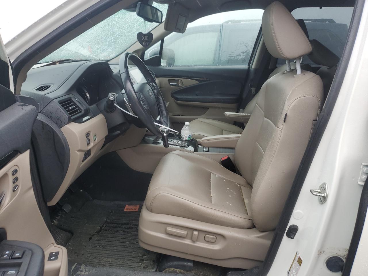 2017 Honda Pilot Touring VIN: 5FNYF6H90HB035688 Lot: 74664644