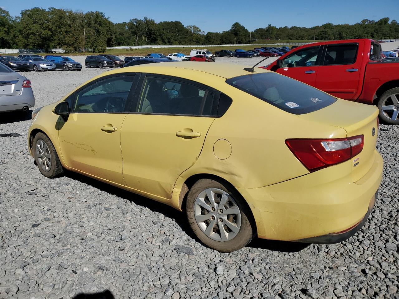 2016 Kia Rio - Image 2