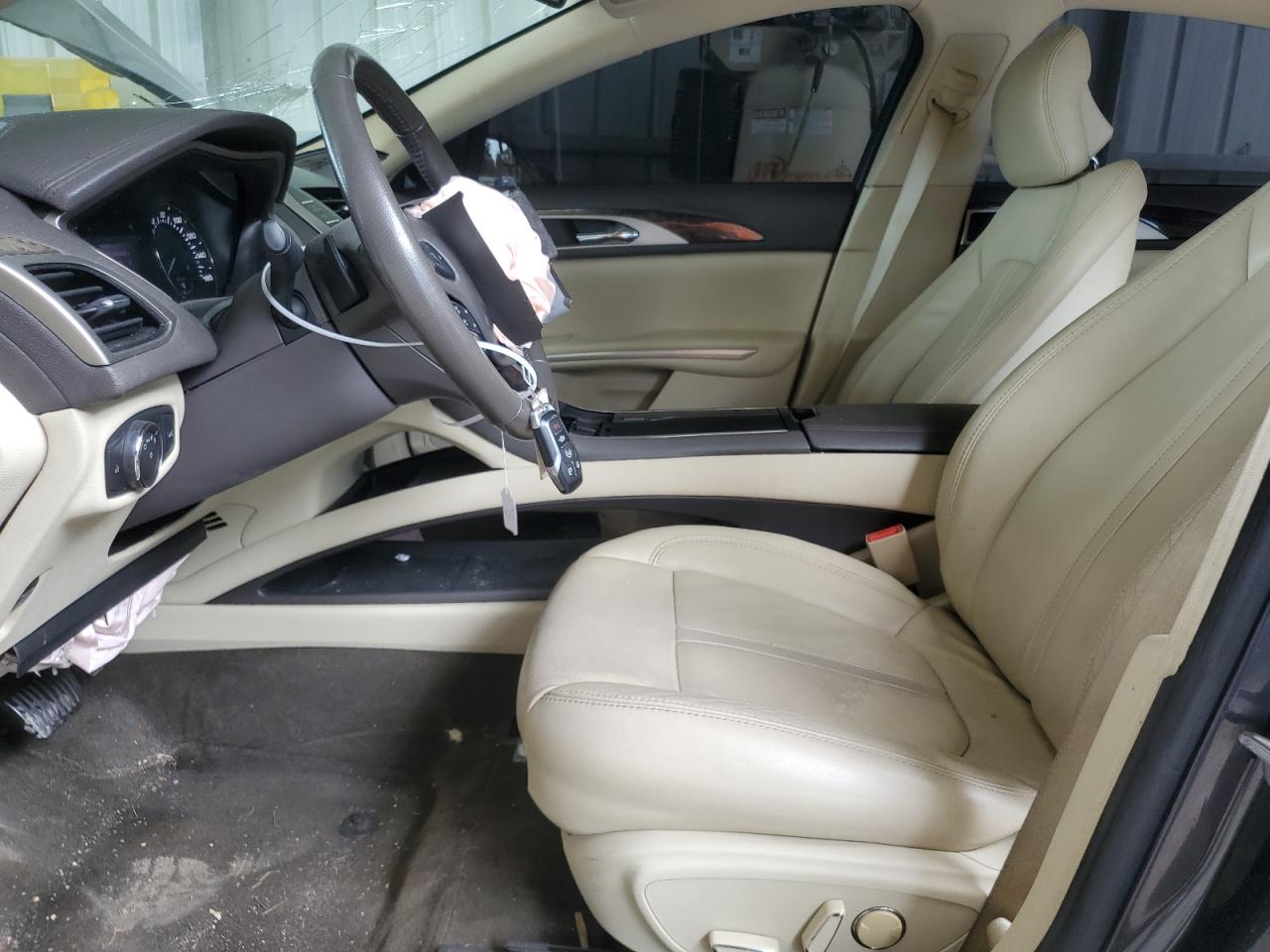 2013 Lincoln MKZ - Image 7