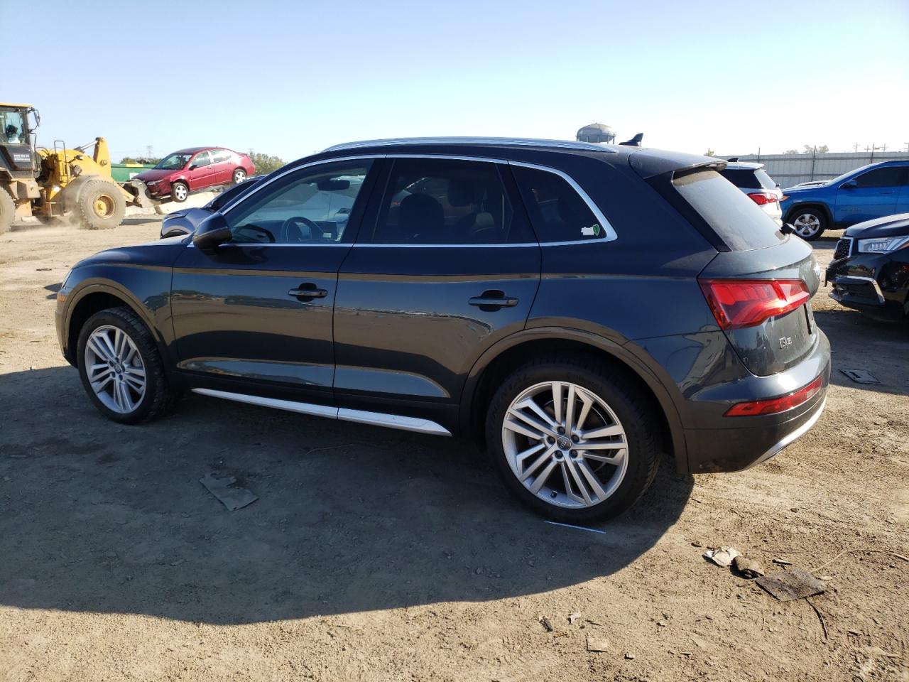 WA1BNAFY0J2011223 2018 Audi Q5 Premium Plus