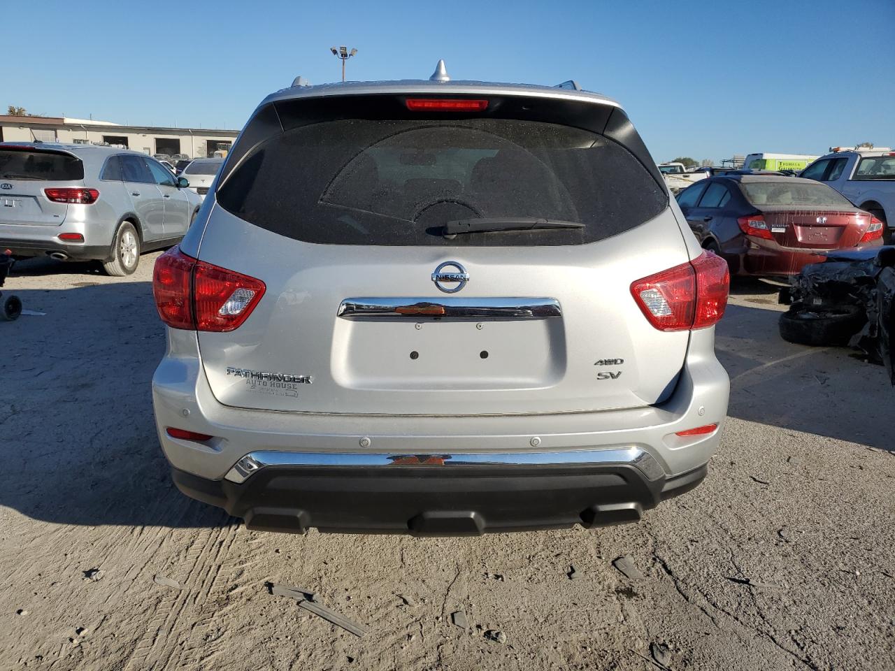 2019 Nissan Pathfinder S VIN: 5N1DR2MM0KC602328 Lot: 76994574