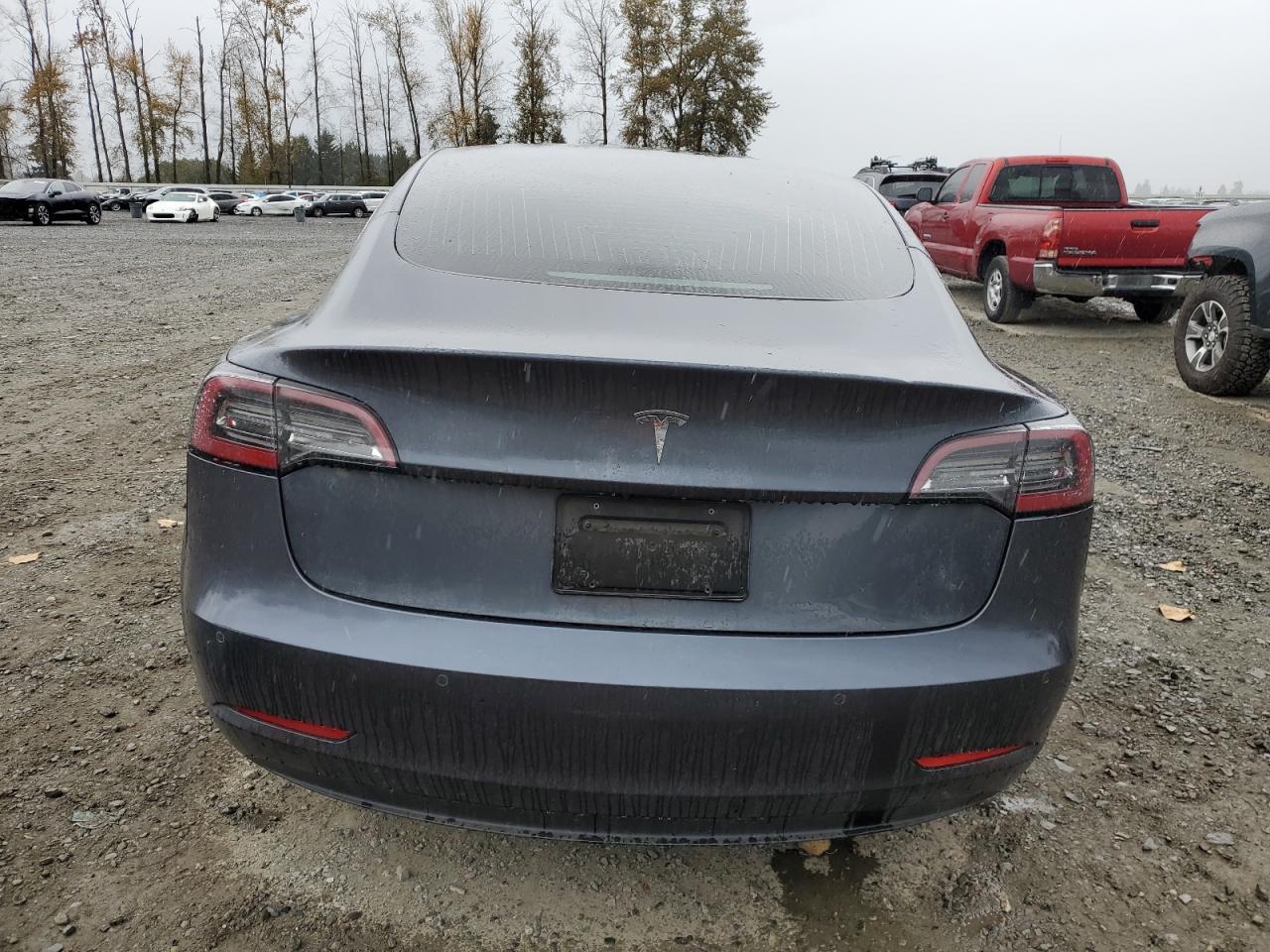 5YJ3E1EA0KF302379 2019 Tesla Model 3