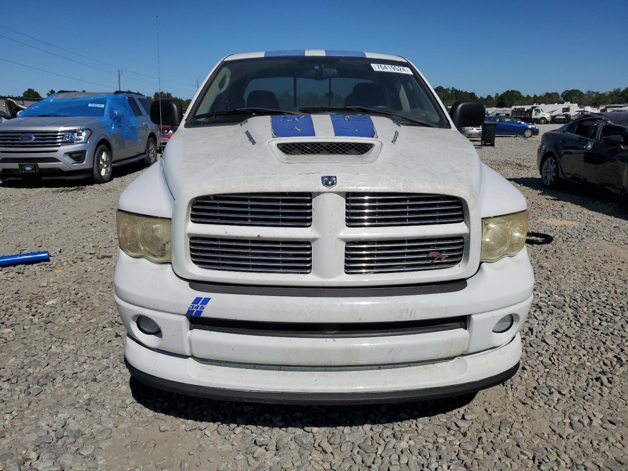 2005 Dodge RAM - Image 5