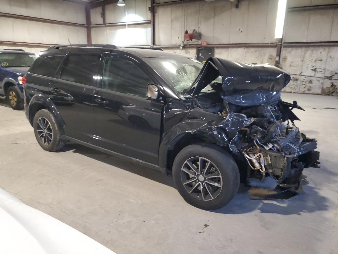 2017 Dodge Journey - Image 4