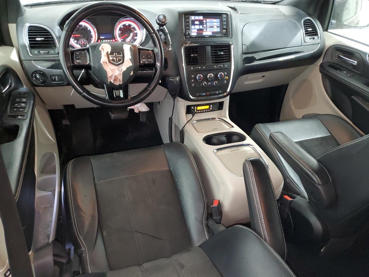 2020 Dodge Caravan - Image 8