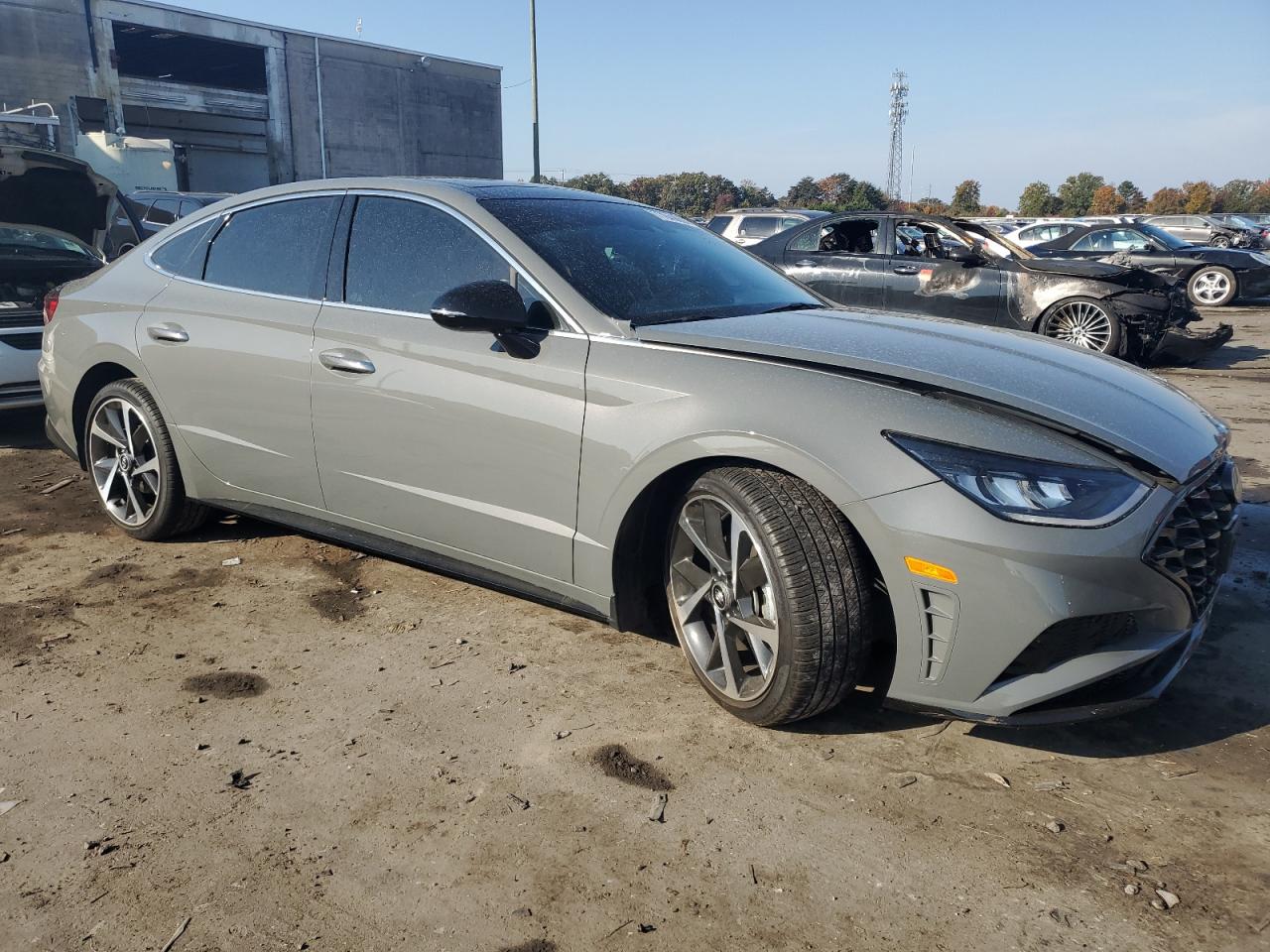 2023 Hyundai Sonata - Image 4