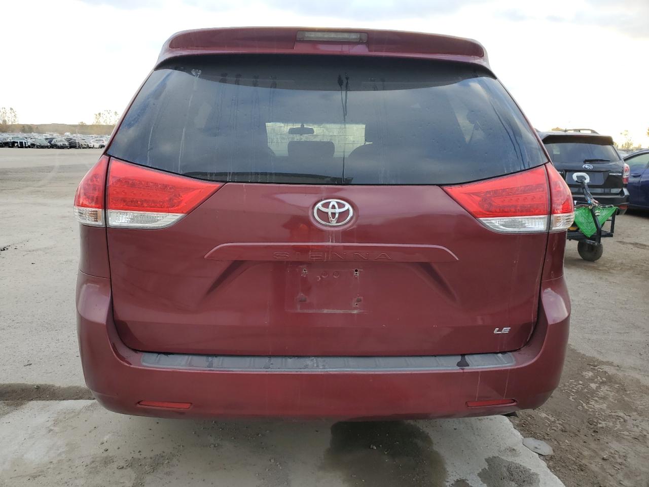 2011 Toyota Sienna Base VIN: 5TDKA3DC3BS004152 Lot: 77639774