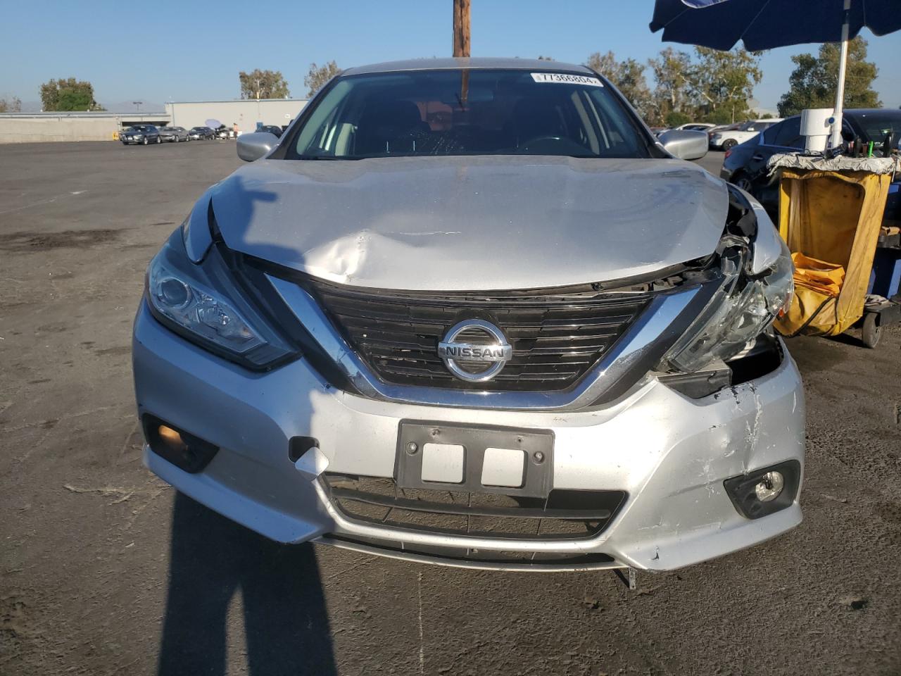 2018 Nissan Altima - Image 5