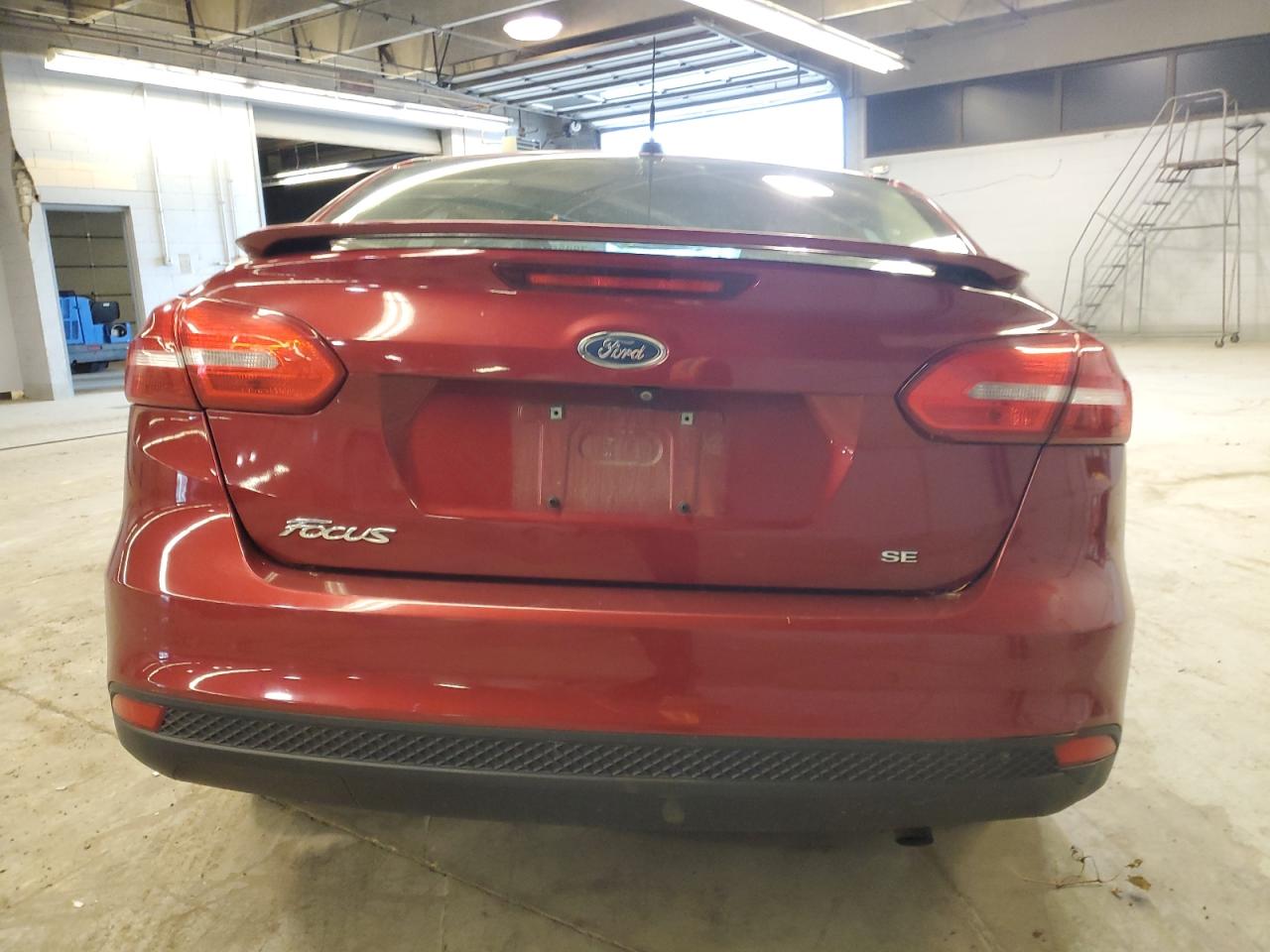 2015 Ford Focus Se VIN: 1FADP3F25FL318300 Lot: 78086904