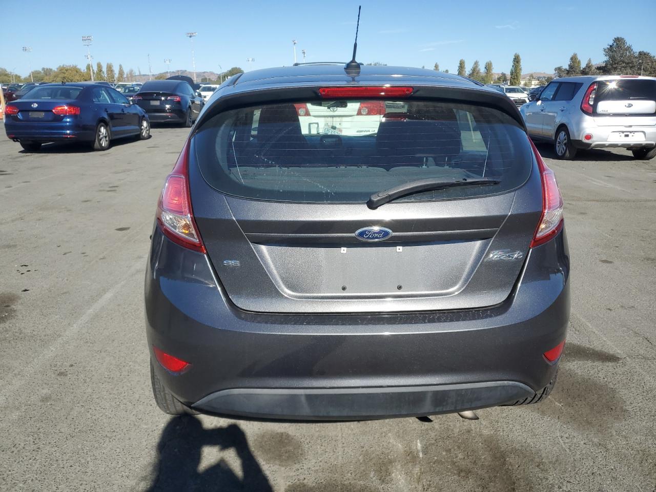 2015 Ford Fiesta Se VIN: 3FADP4EJ0FM176189 Lot: 76352384