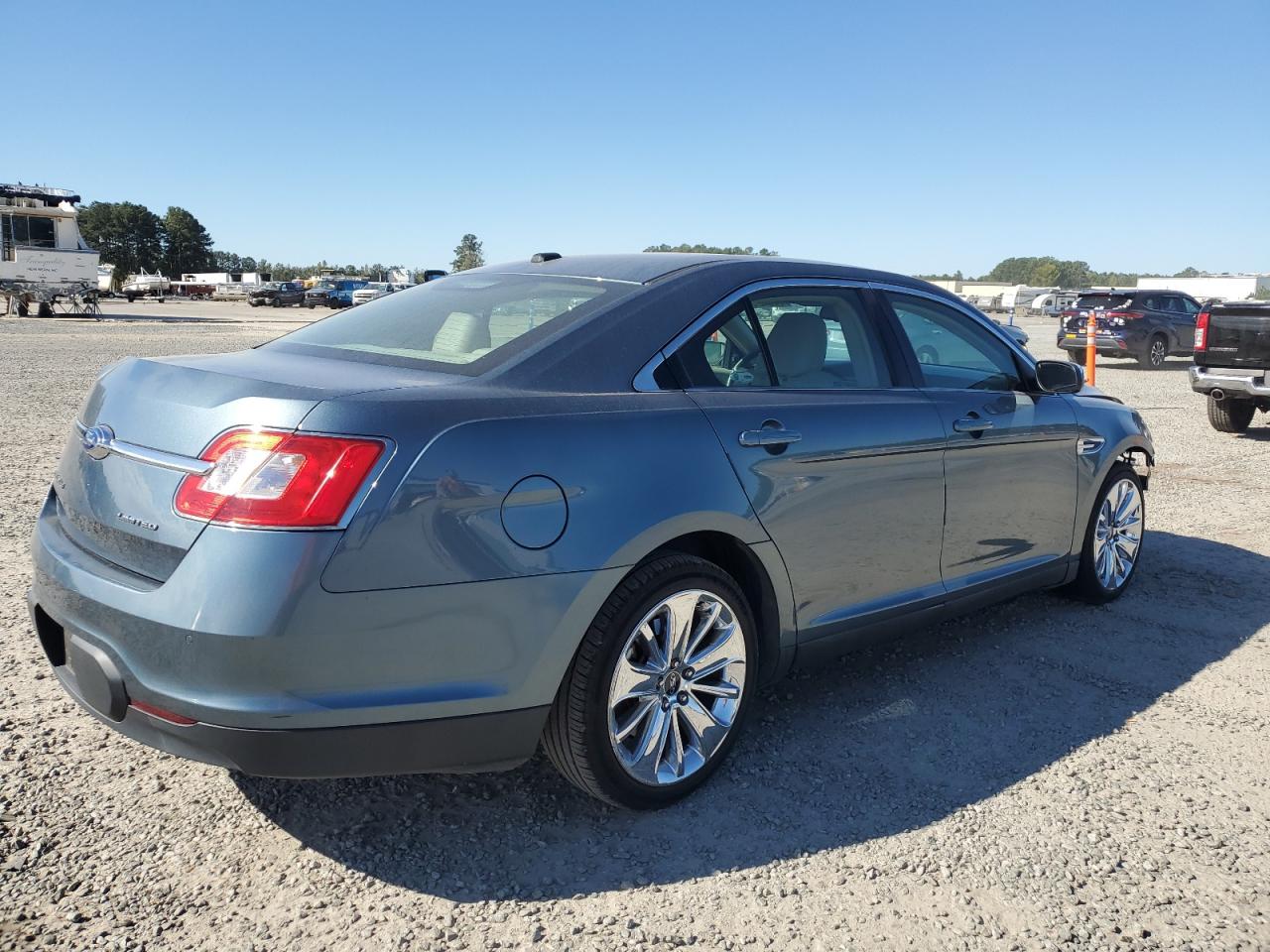 2010 Ford Taurus Limited VIN: 1FAHP2FWXAG156227 Lot: 75022894