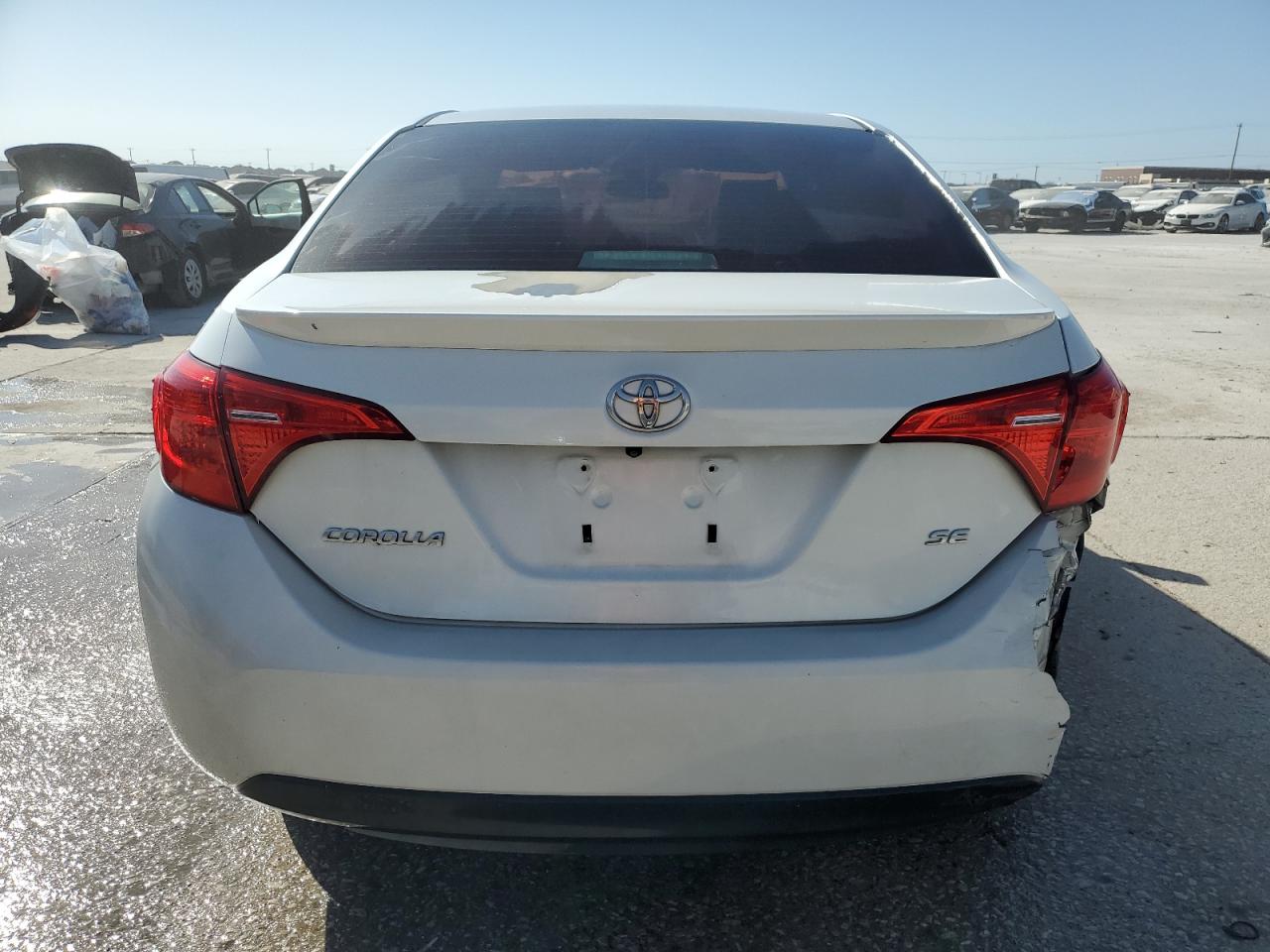 2017 Toyota Corolla L VIN: 5YFBURHE1HP660325 Lot: 77160024