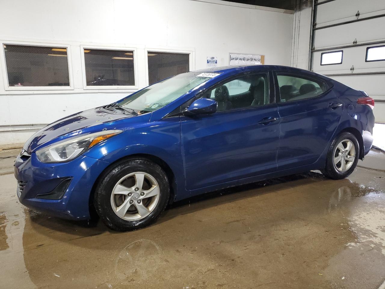 5NPDH4AE0FH602825 2015 HYUNDAI ELANTRA - Image 1