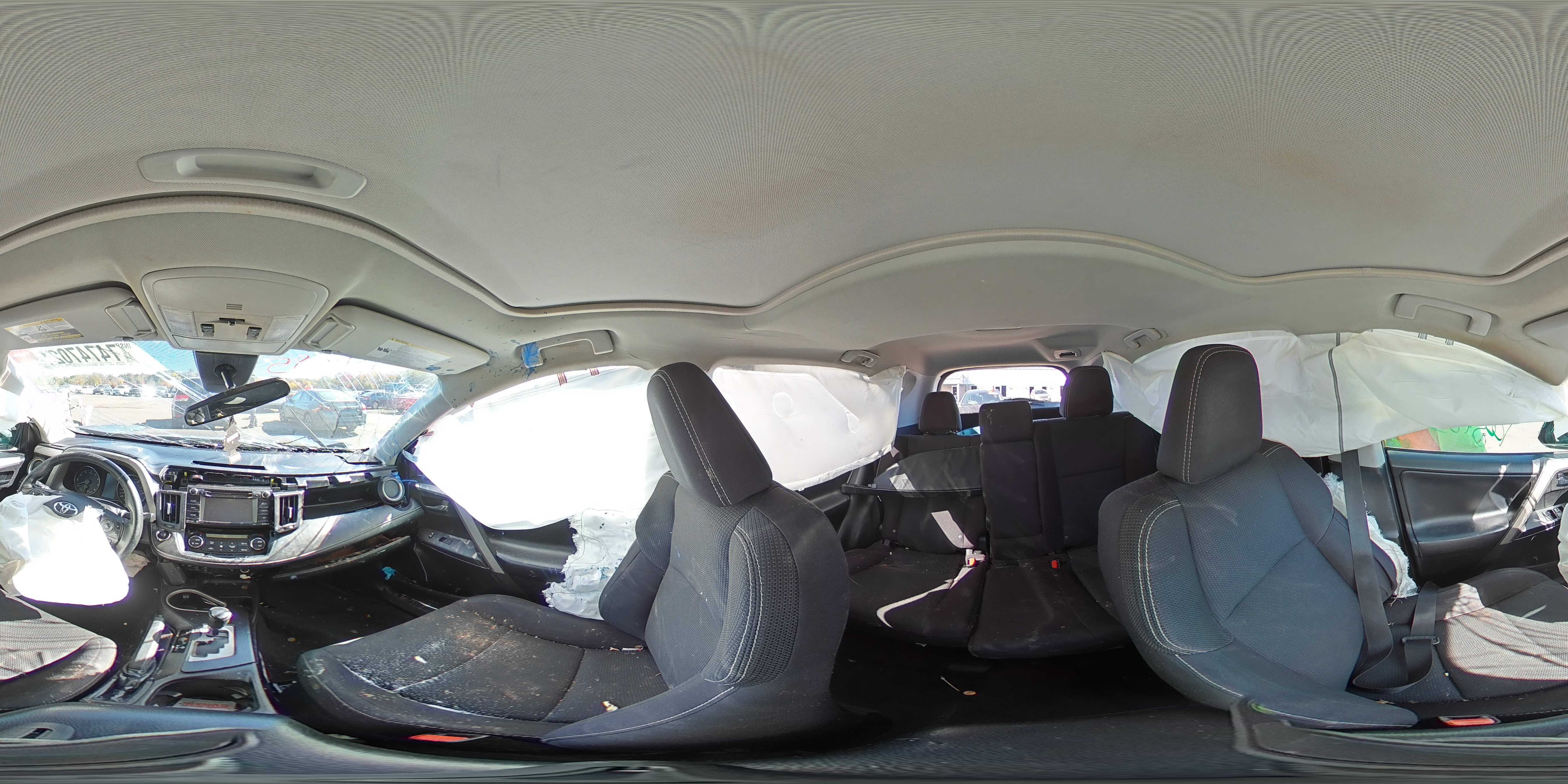 2018 Toyota RAV 4 - Image 14