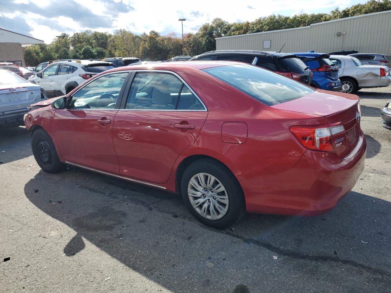 VIN 4T1BF1FKXDU674446 2013 TOYOTA CAMRY no.2