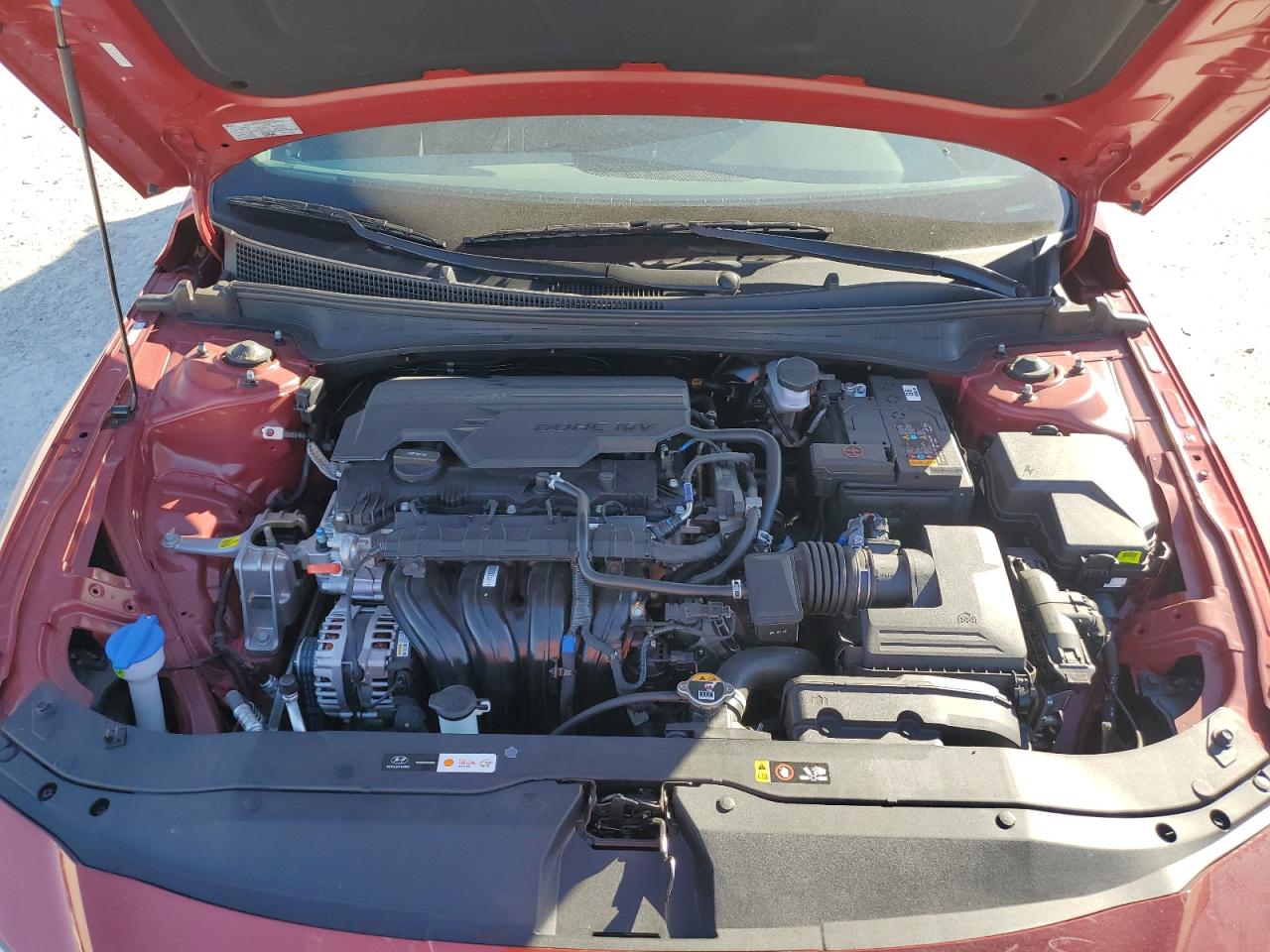 2024 Hyundai Elantra - Image 13